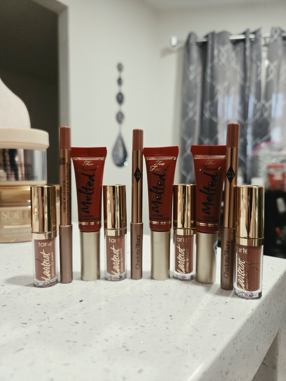 10 Piece Too Faced Melted Liquid Lipstick, Tarte Gloss & Tilbury Lip Liner Set